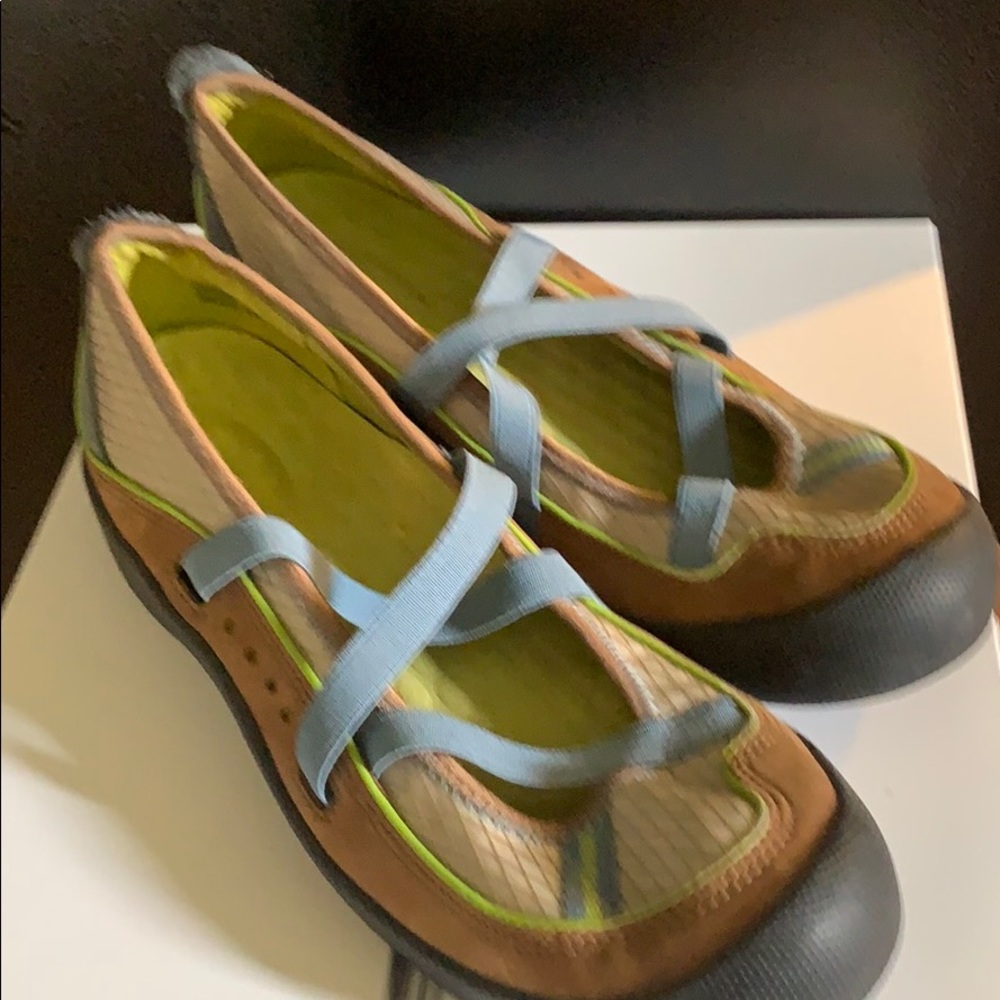 Privo Clark’s slipon shoe